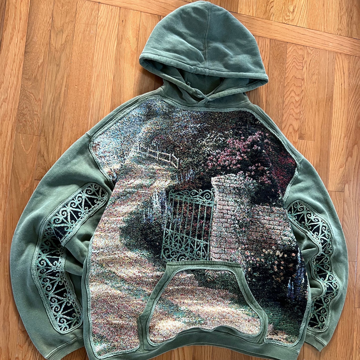 1 of 1 Reworked Flower Path Blanket Hoodie Size XXL