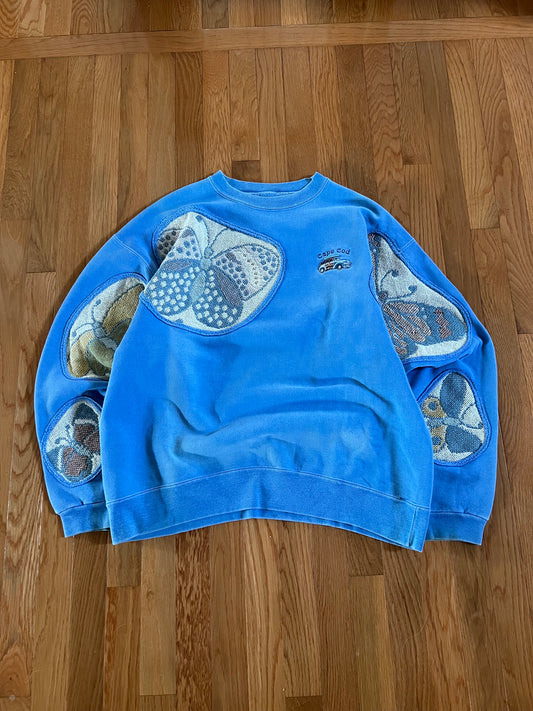 1 of 1 Reworked Cape Cod Butterfly Blanket Crewneck Size XL
