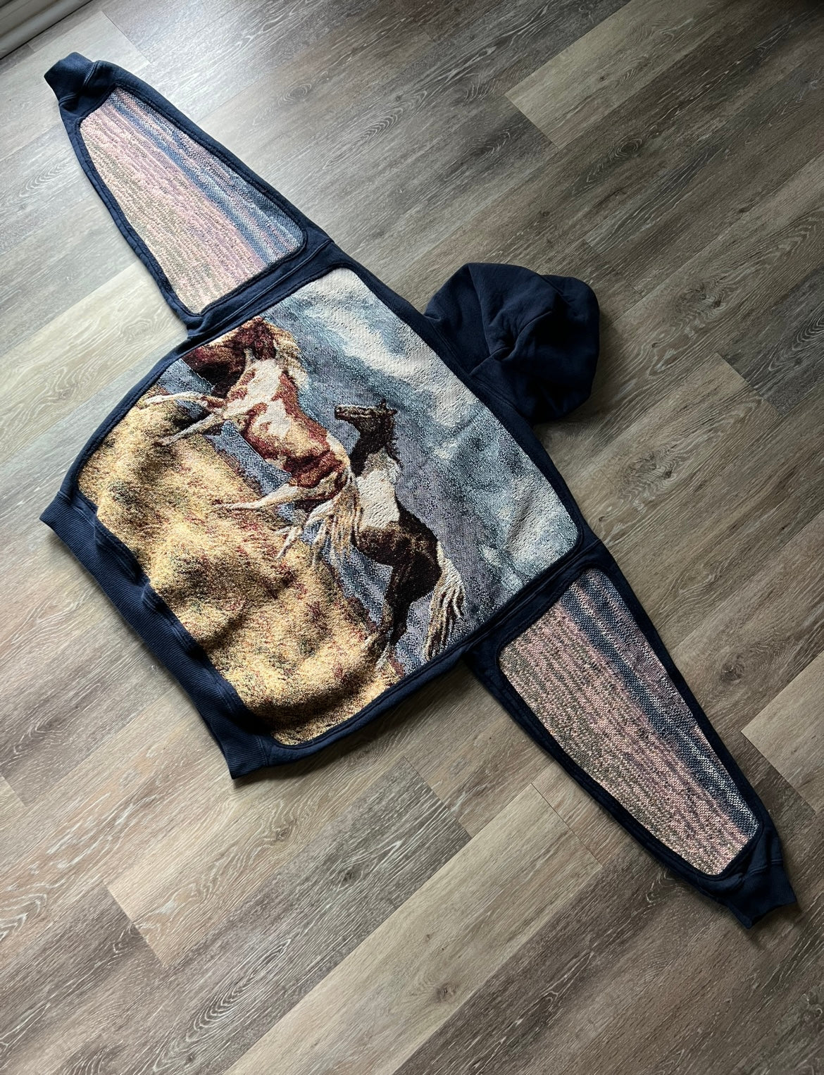 1 of 1 Reworked Wild Horses Blanket Hoodie Size XL