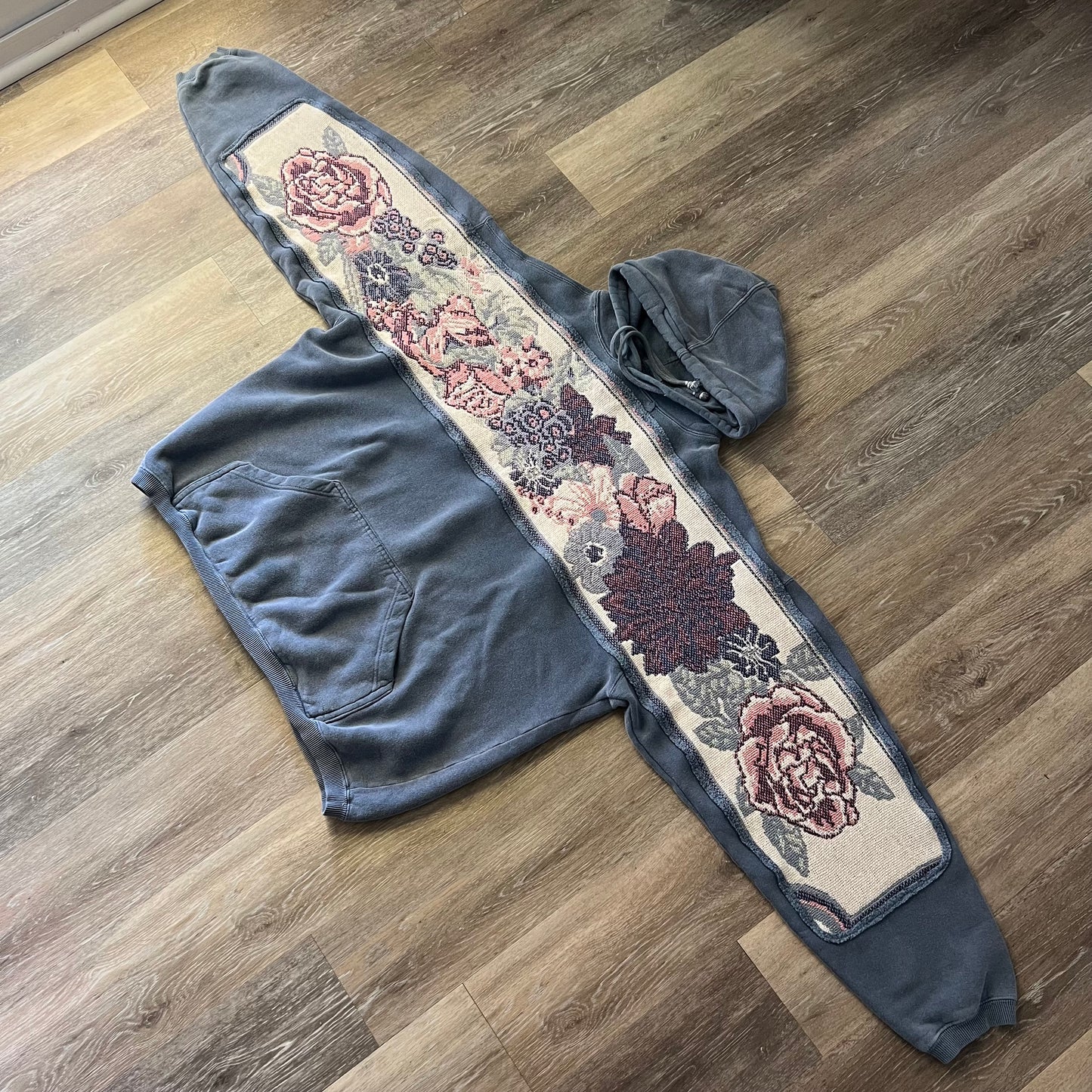 1 of 1 Reworked Flower Wrap Blanket Hoodie Size Baggy Large