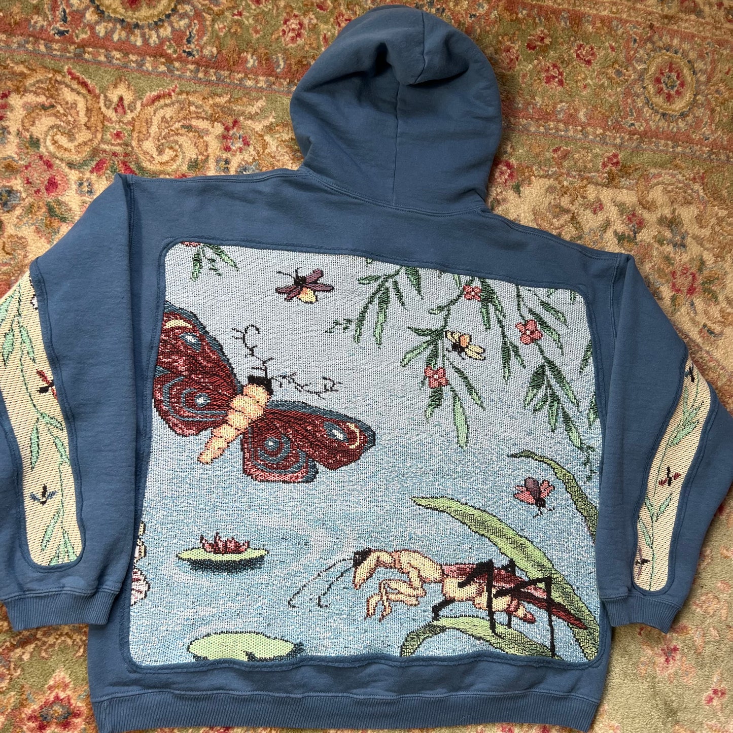 1 of 1 Reworked Lily Pond Blanket Hoodie Size XL